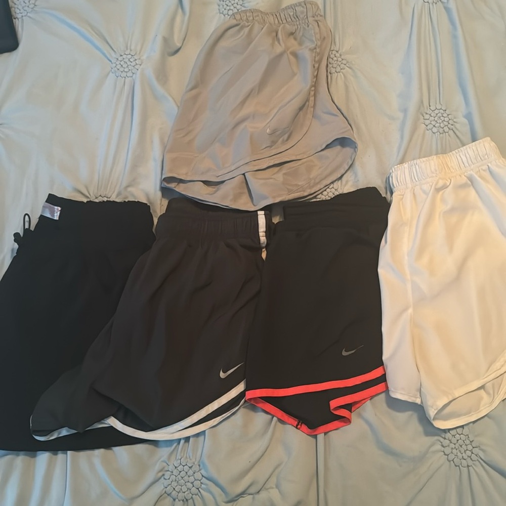 Nike M Shorts Bundle